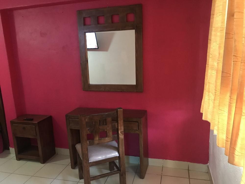 Hotel Casa Mexicana Autlan Autlan de Navarro ภายนอก รูปภาพ